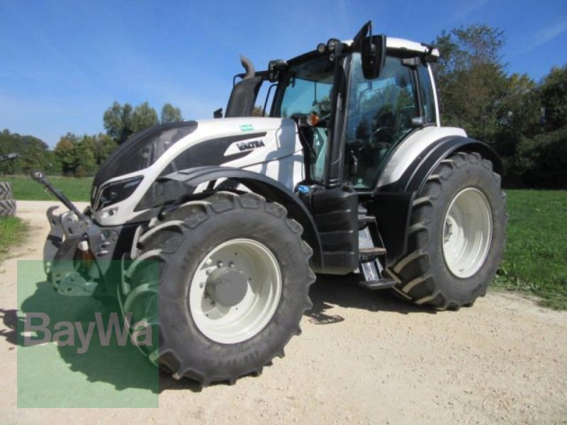 Foto Valtra T214 D DIRECT