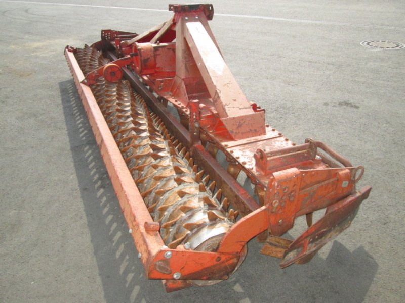 Bild Kuhn HR 4501